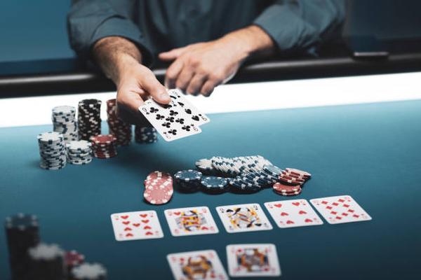 Strategies to combine free spins and promotions on mega888 effectively.
