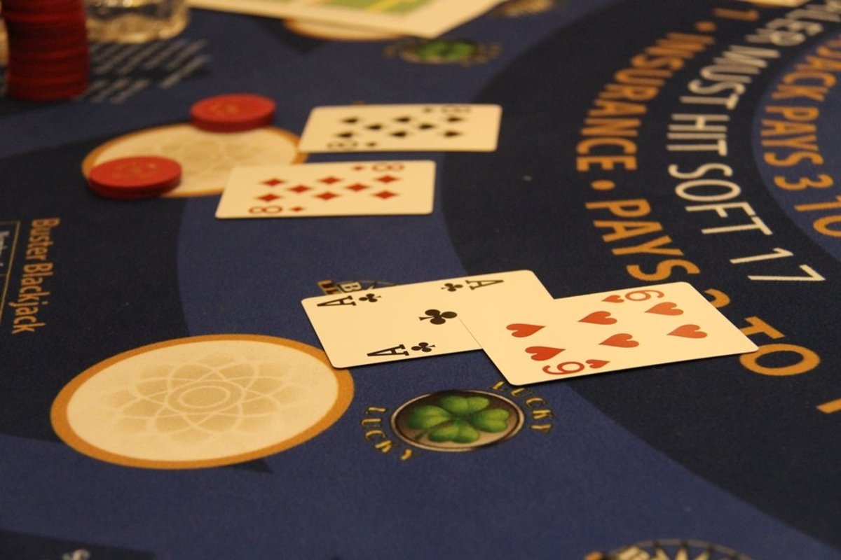 The Hidden Stories Behind Iconic Casinos